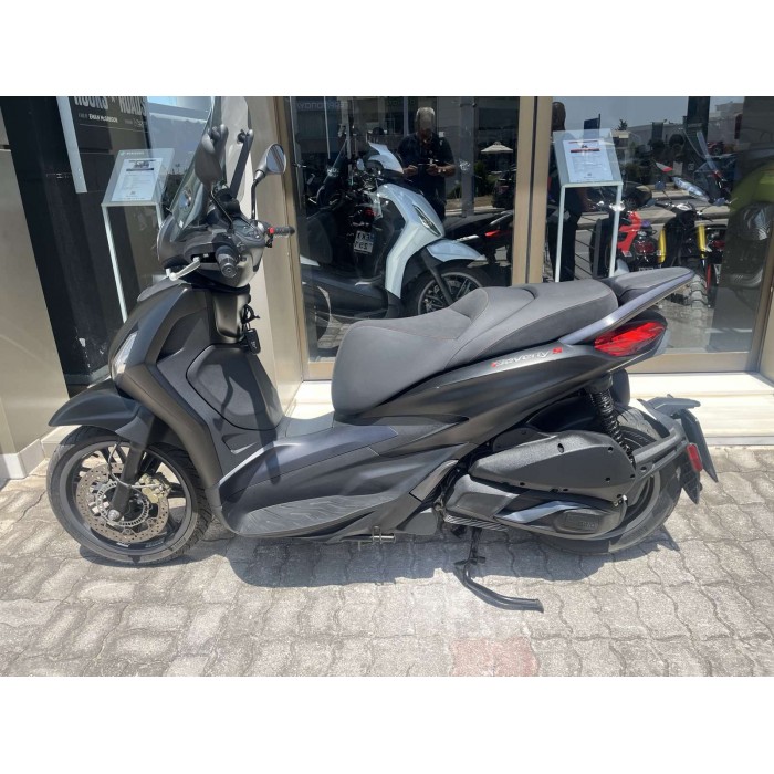 Piaggio Beverly 300 HPE 2022 Μεταχειρισμένα Piaggio Beverly 300 HPE 2022 Μεταχειρισμένα